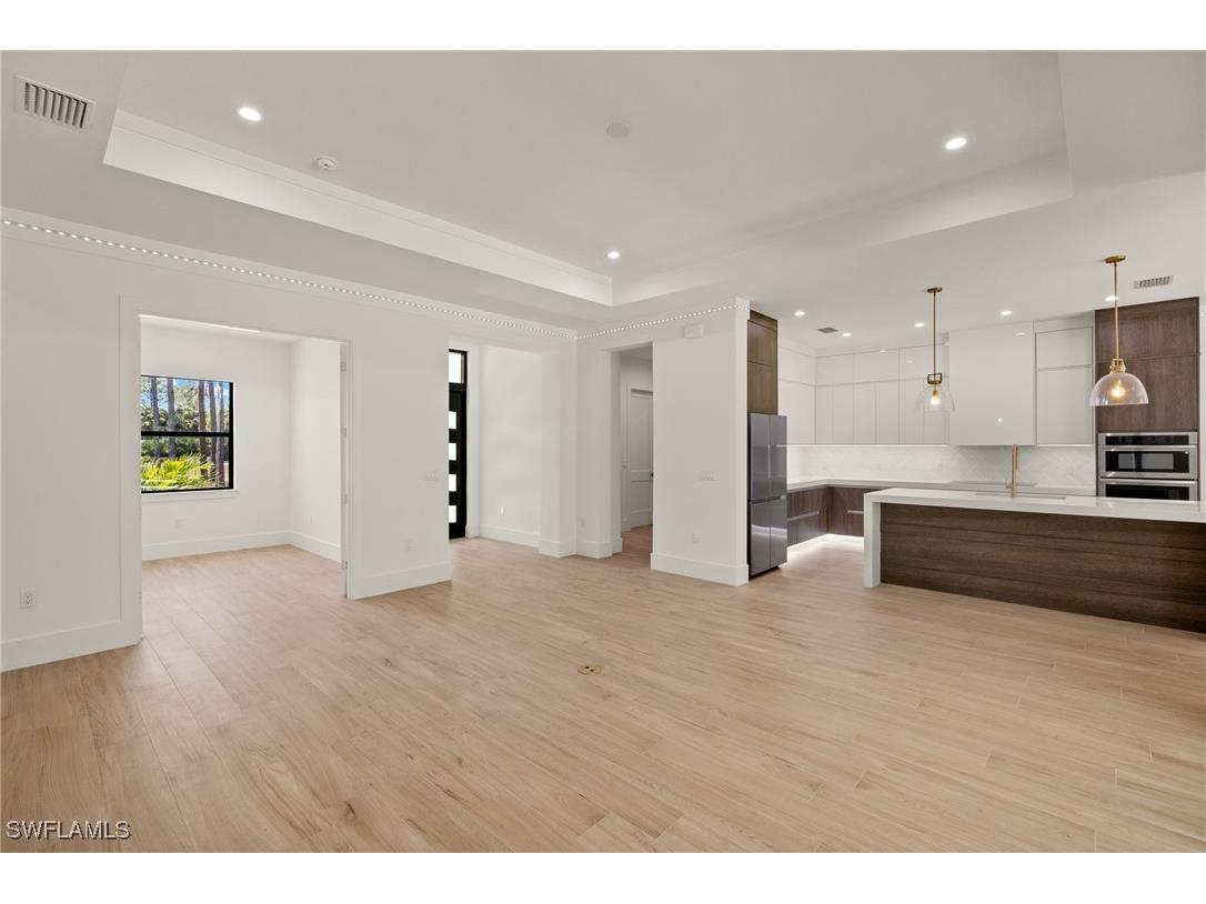 1587 Golden Gate Boulevard W Naples FL 34120 224046424 image6