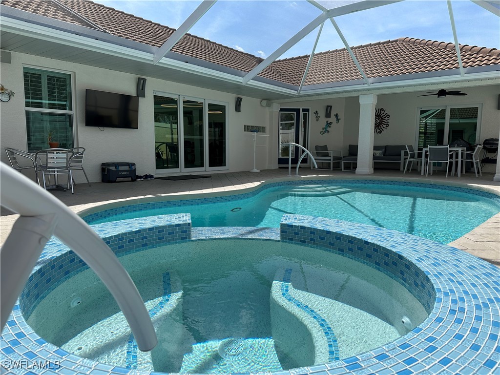 1595 Whispering Oaks Circle Naples FL 34110 225043947 image1