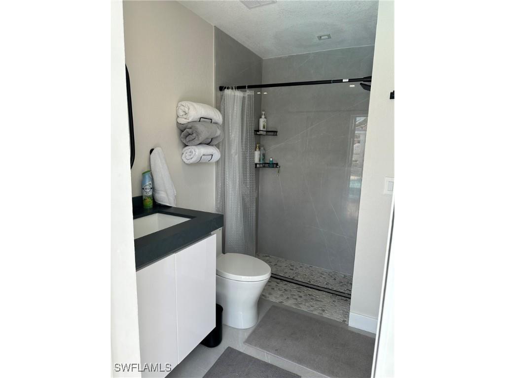 1595 Whispering Oaks Circle Naples FL 34110 225043947 image14