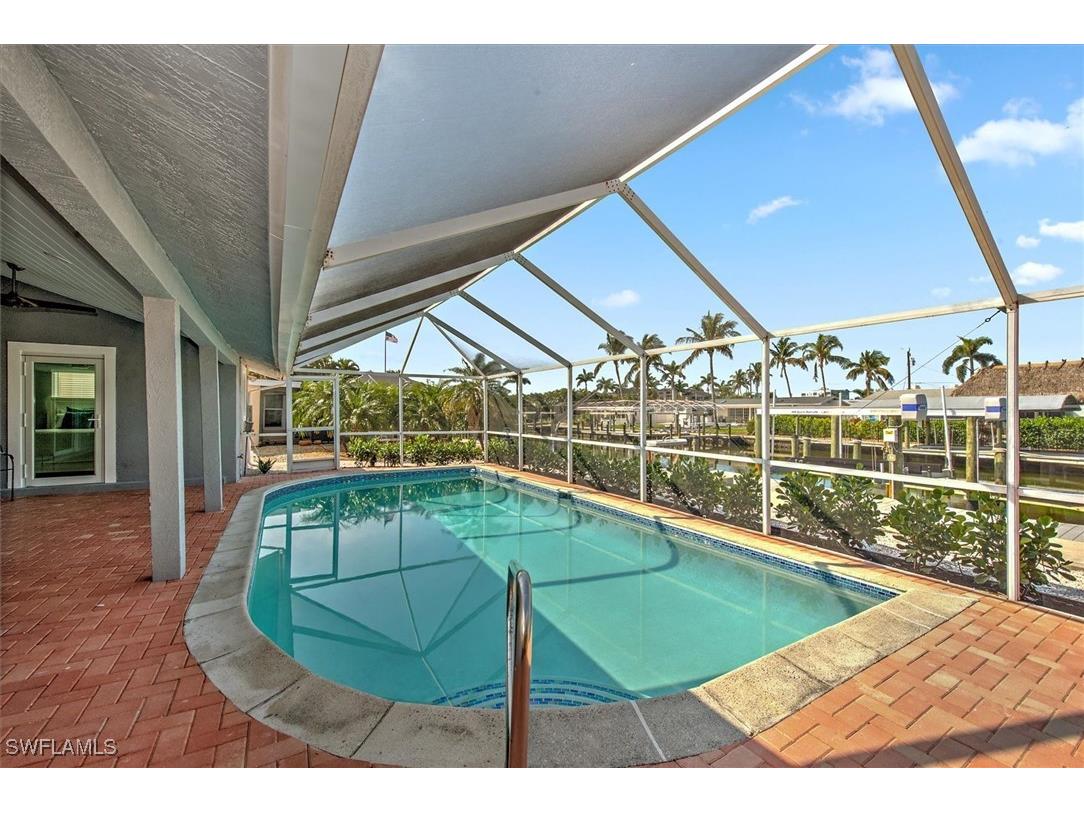 16 Palmview Boulevard Fort Myers Beach FL 33931 225006133 image2