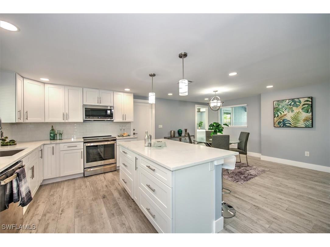 16 Palmview Boulevard Fort Myers Beach FL 33931 225006133 image8