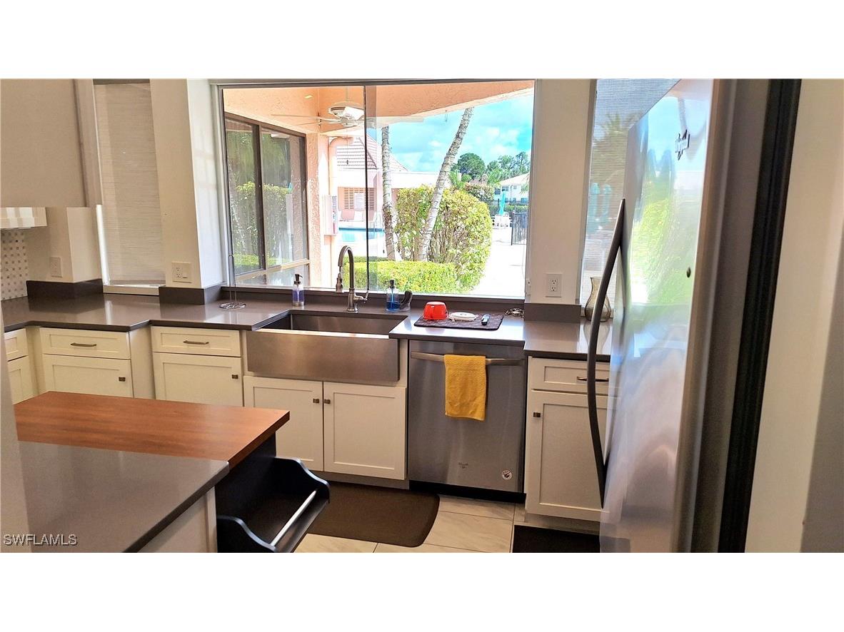 160 Turtle Lake Court #204 Naples FL 34105 224079944 image22