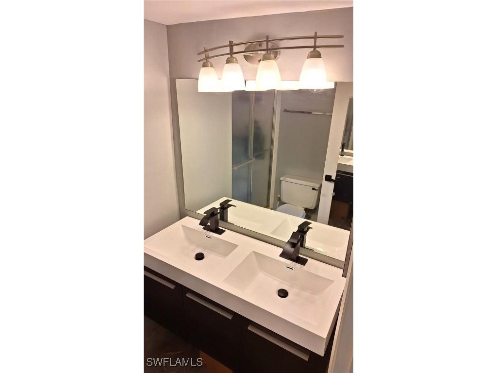 160 Turtle Lake Court #204 Naples FL 34105 224079944 image8