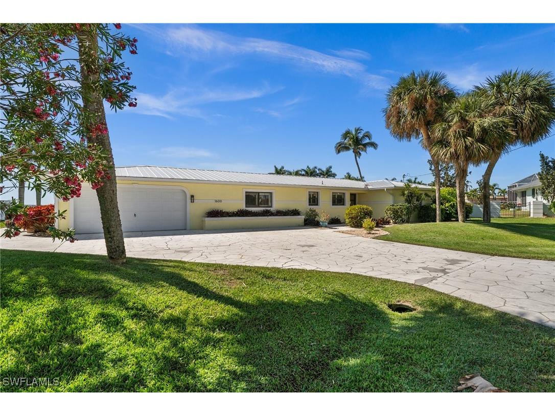1600 Edith Esplanade Cape Coral FL 33904 225028582 image12