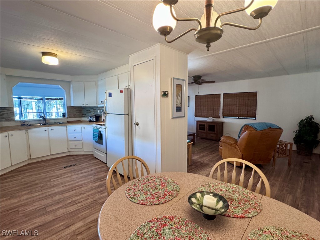 16027 Tangelo Way North Fort Myers FL 33903 225025417 image9