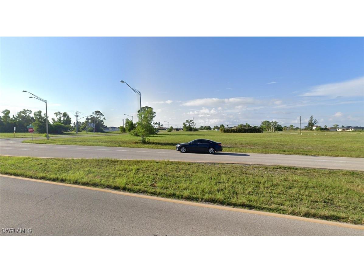 1604 Diplomat Parkway W Cape Coral FL 33993 225033226 image2