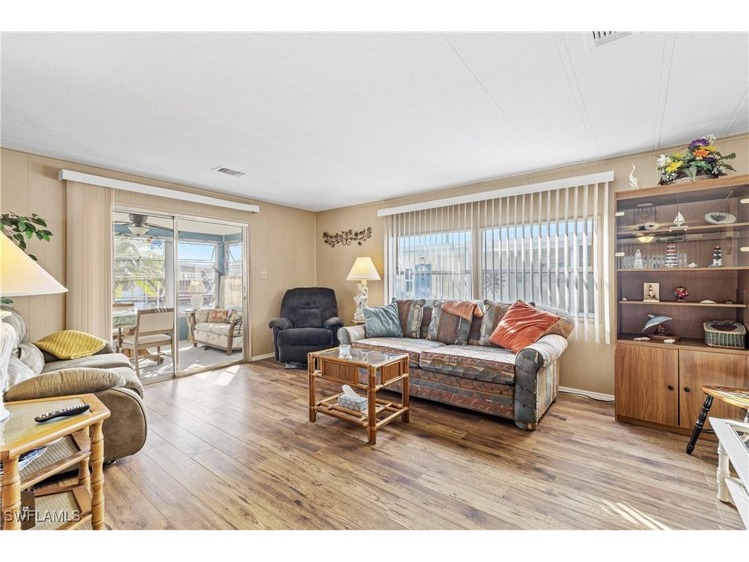 16045 Hibiscus Way North Fort Myers FL 33903 225013790 image4