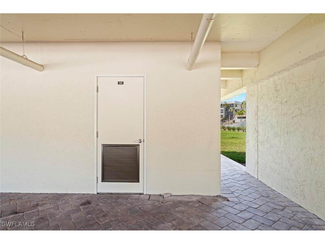 1605 Middle Gulf Drive #105 Sanibel FL 33957 225040092 image38