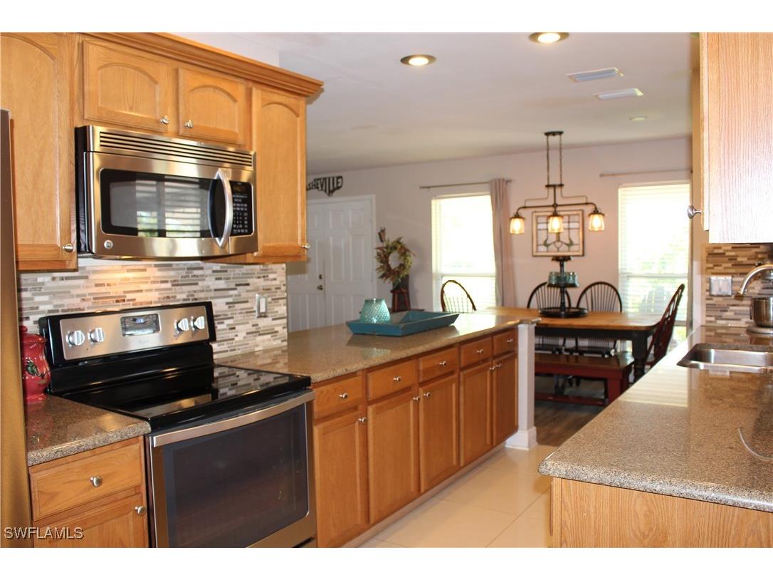 1605 Oakley Avenue Fort Myers FL 33901 225037401 image20