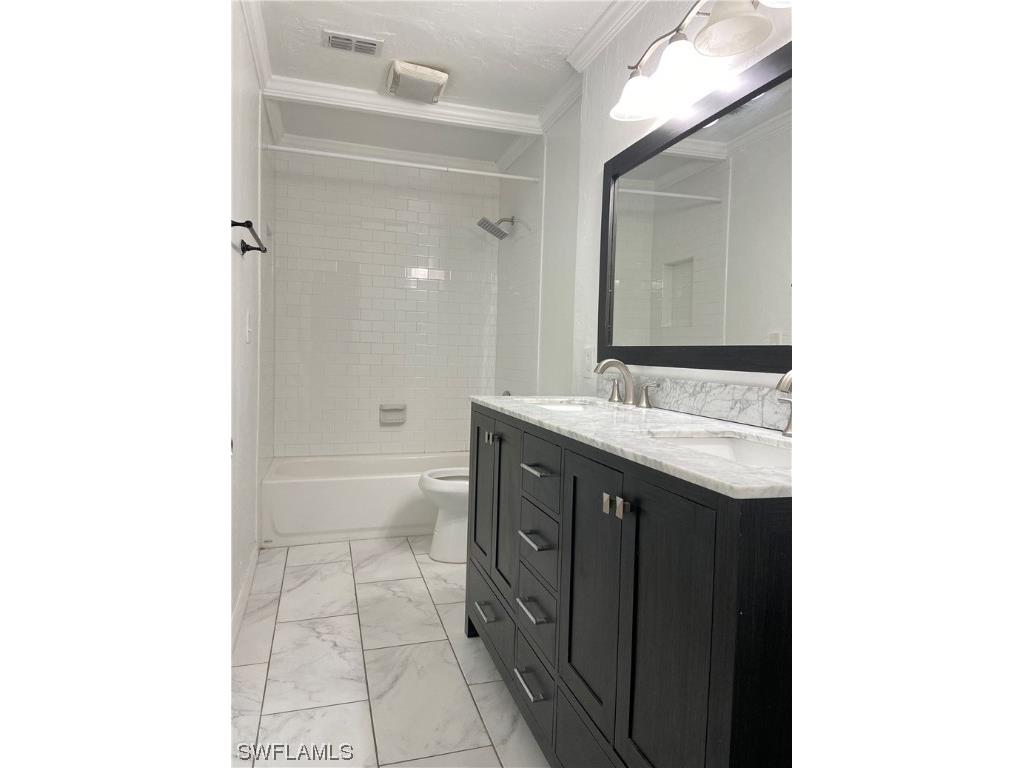 16060 Dublin Circle #4 Fort Myers FL 33908 223073869 image1