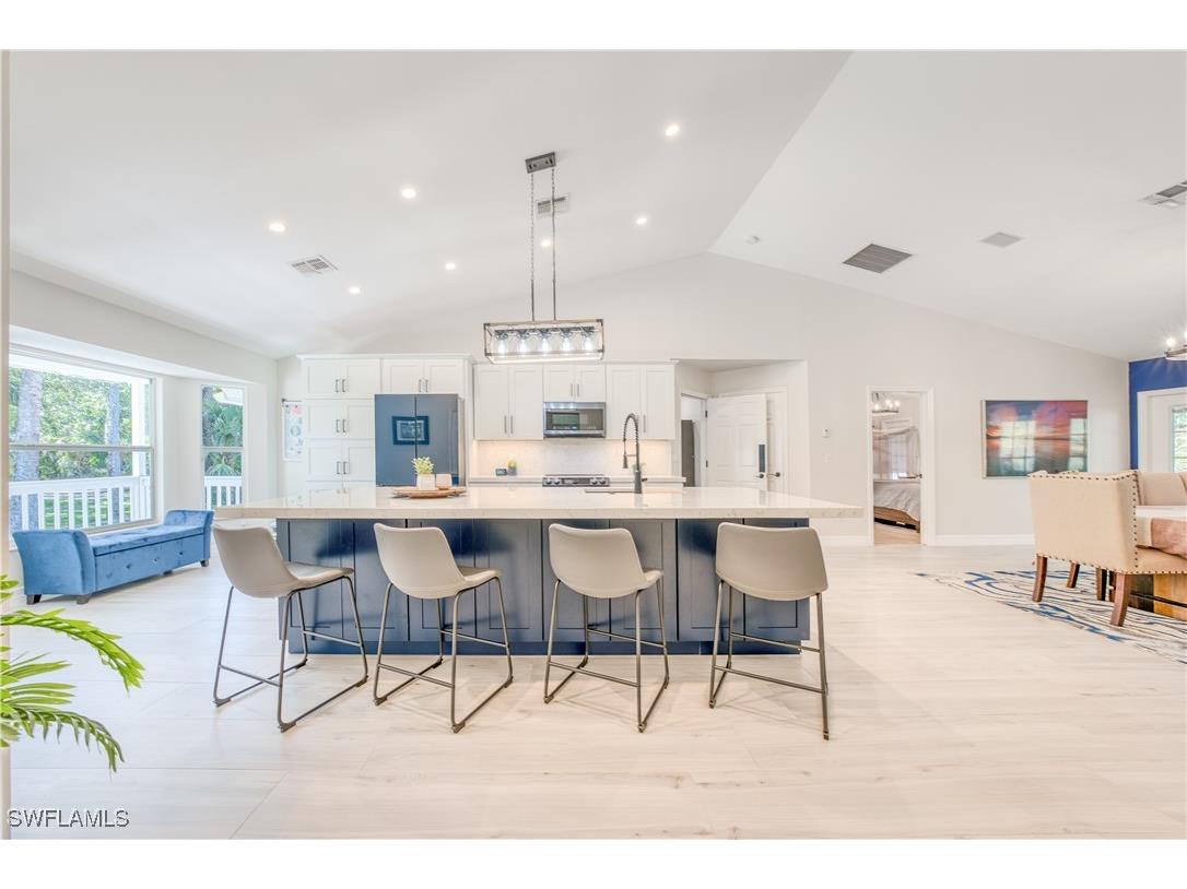 161 7th Street SW Naples FL 34117 225002428 image1