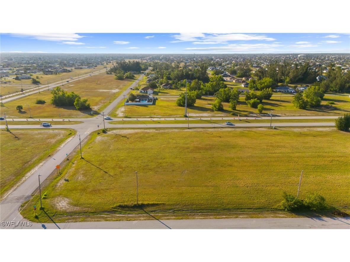 1614 NE Juanita Place Cape Coral FL 33909 225038601 image1