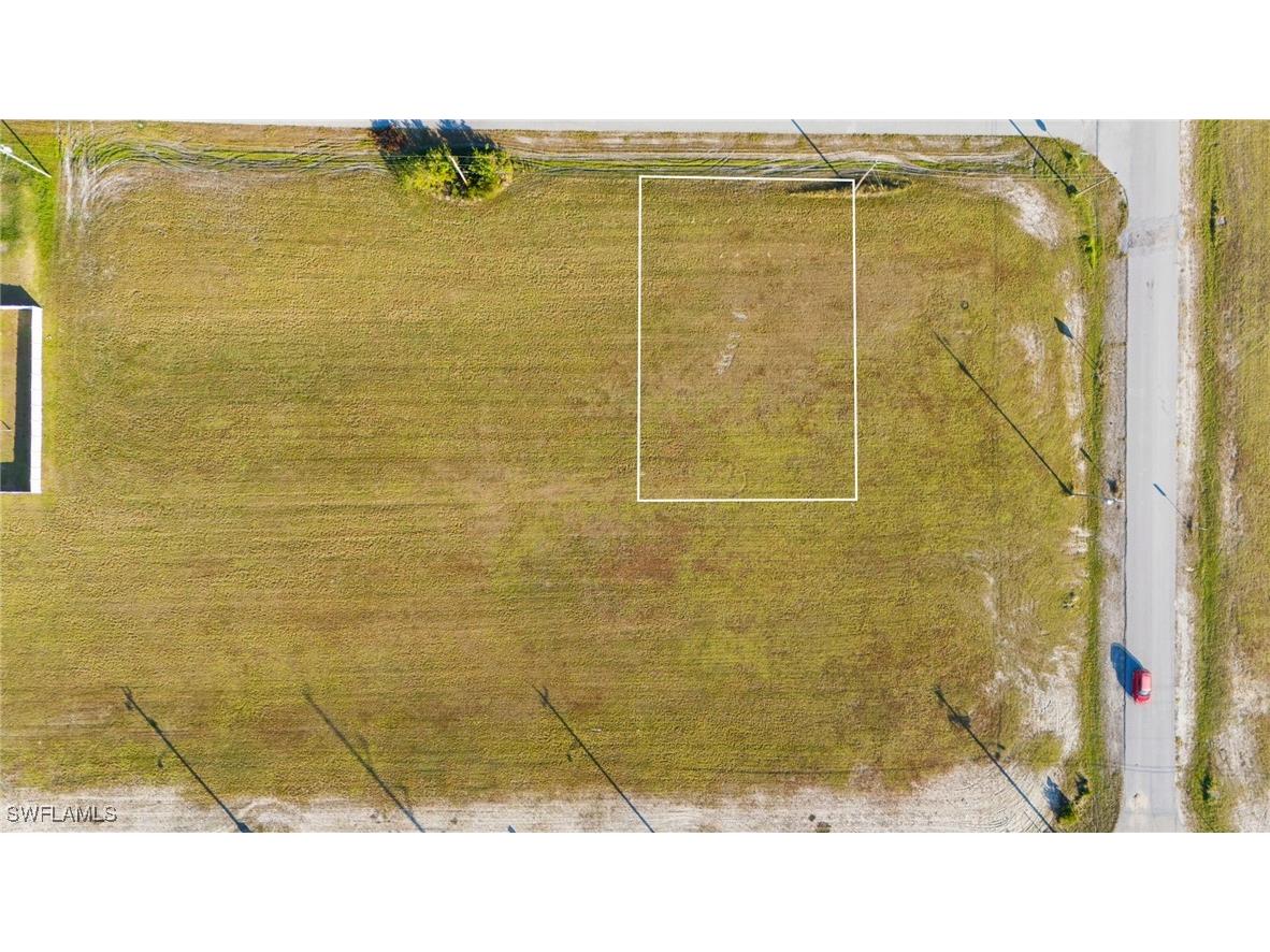 1614 NE Juanita Place Cape Coral FL 33909 225038601 image2