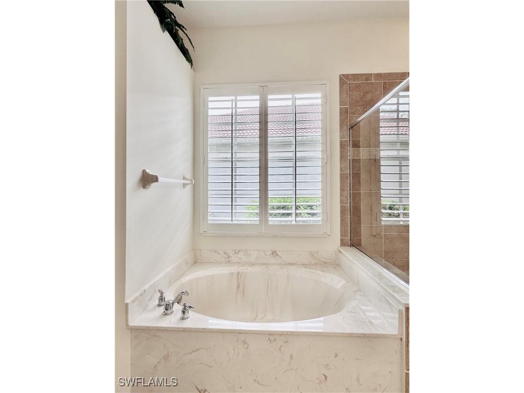 16152 Parque Lane Naples FL 34110 224064554 image20