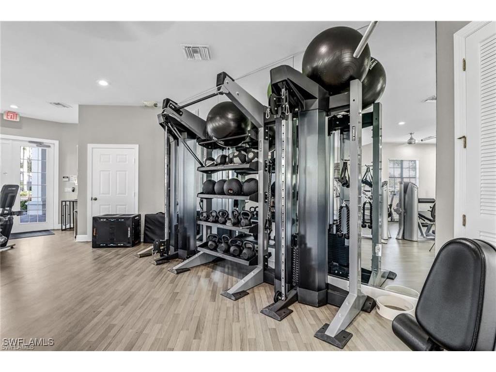 16152 Parque Lane Naples FL 34110 224064554 image46