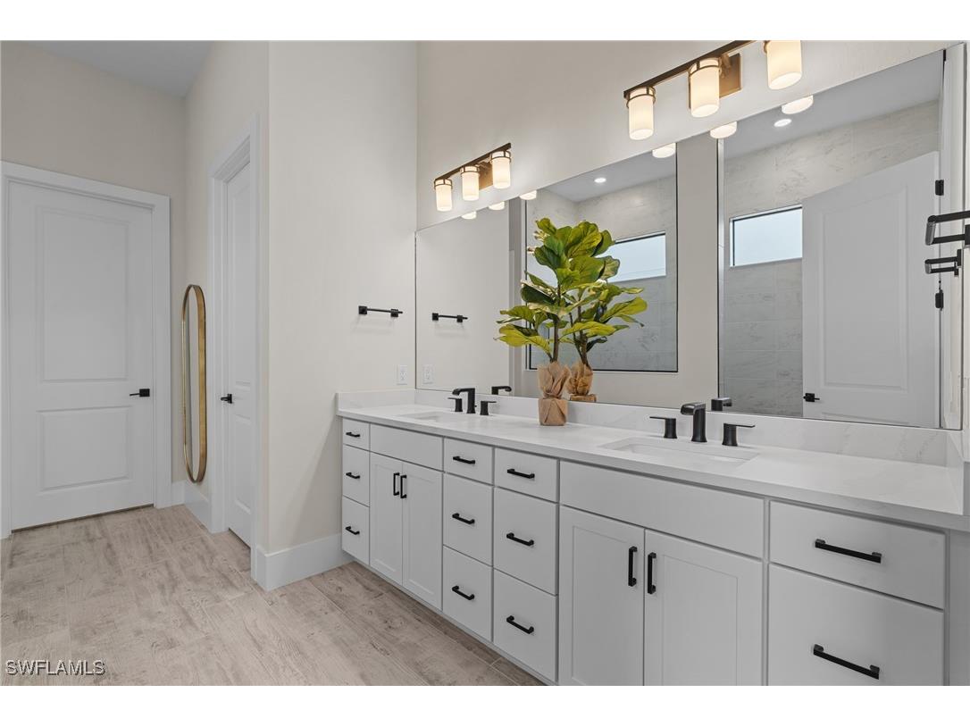 16198 Verilyn Circle Naples FL 34110 225041558 image21