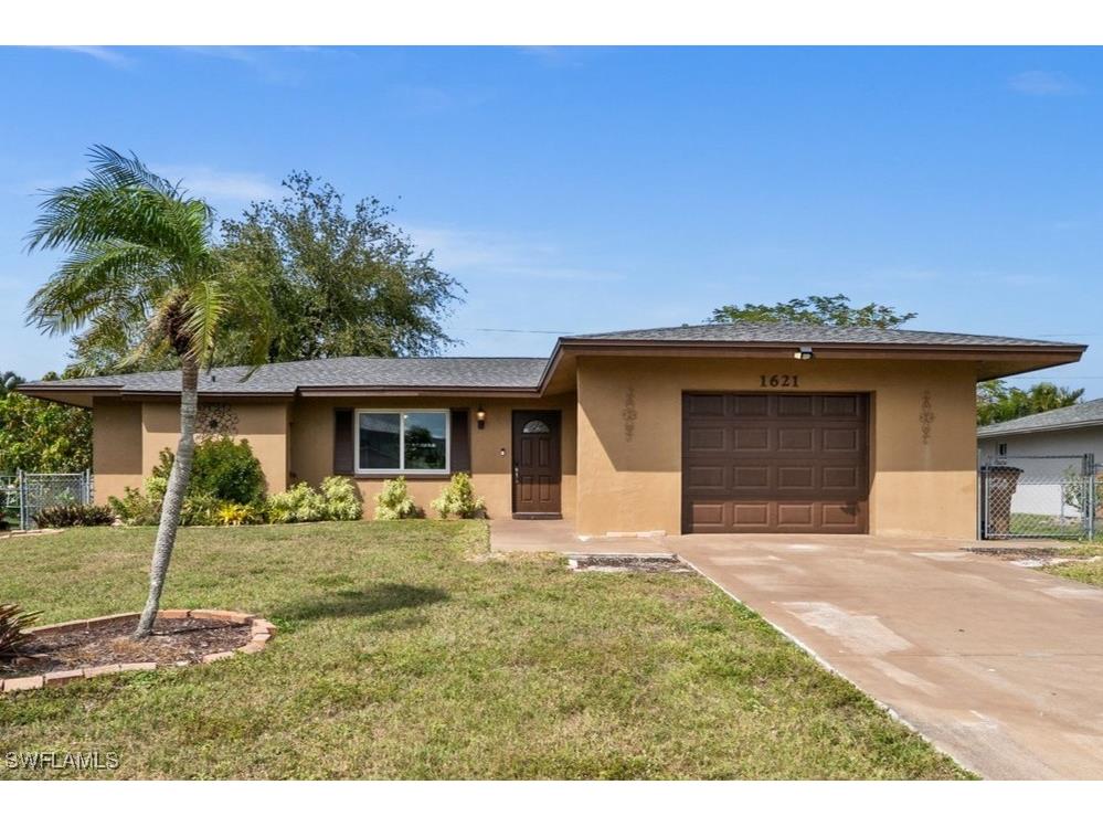 1621 SE 21st Terrace Cape Coral FL 33990 225013770 image1