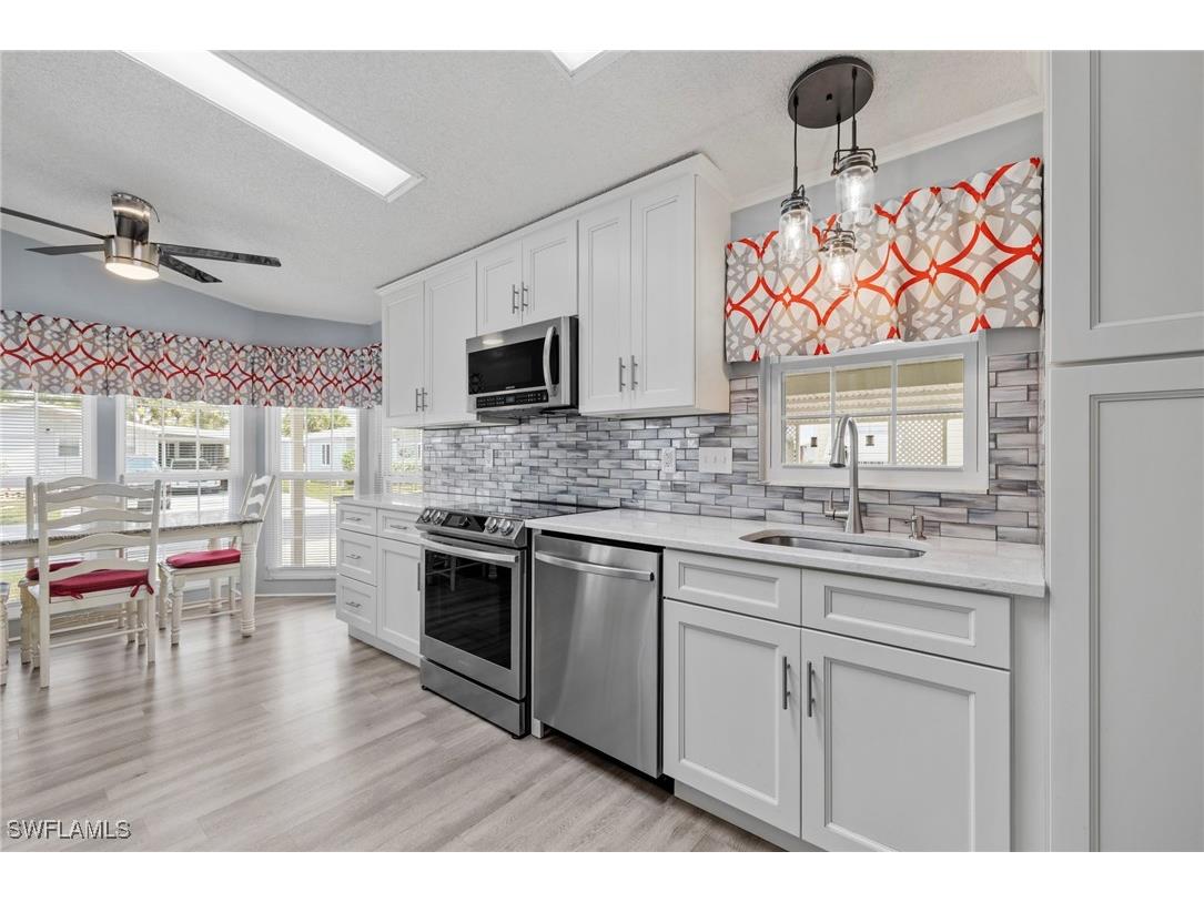 16240 Durham Avenue Fort Myers FL 33908 225049953 image6