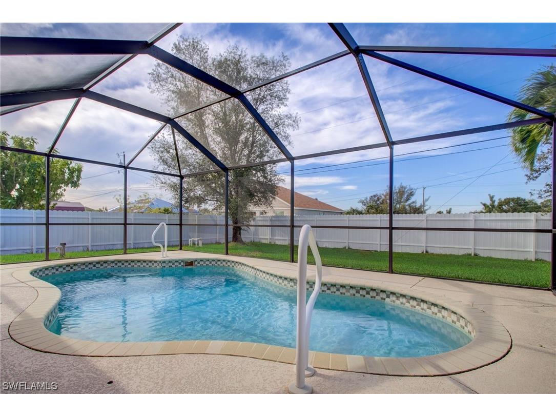 1626 SW 15th Place Cape Coral FL 33991 223086902 image1