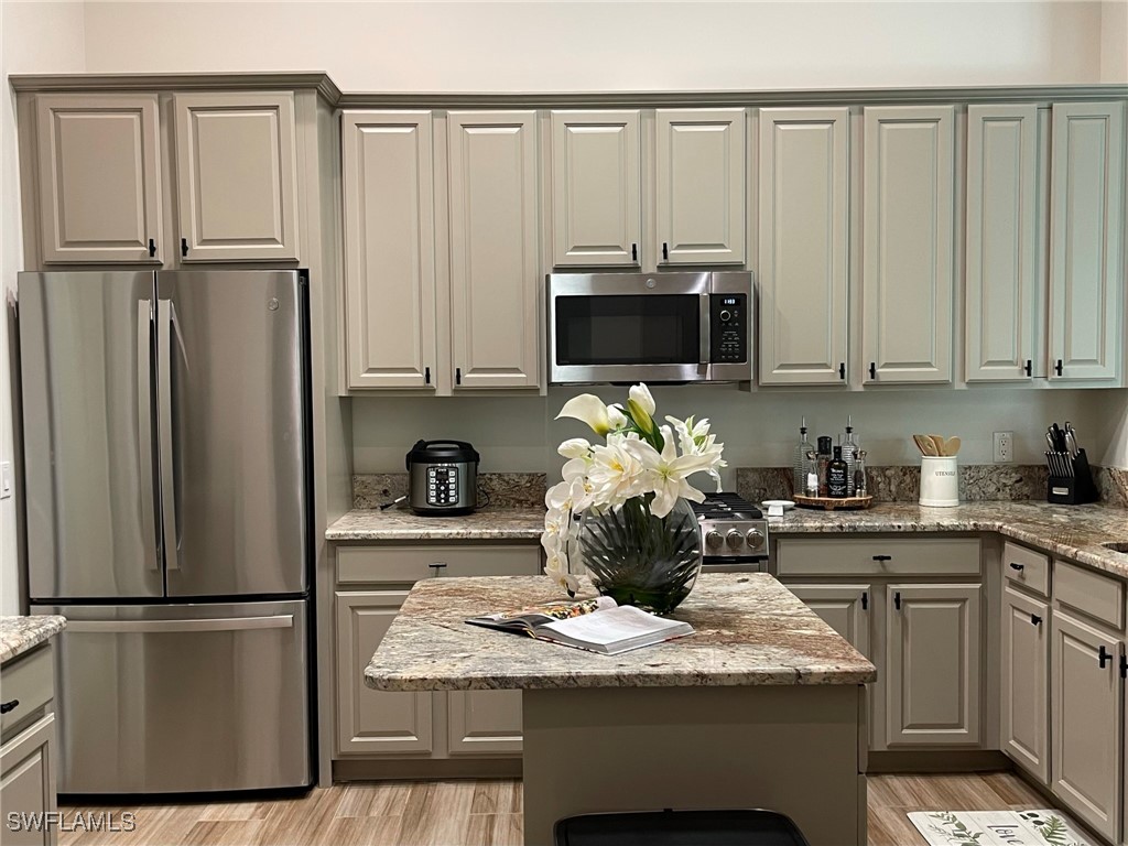 1628 Cayman Court #2 Naples FL 34119 225005166 image30