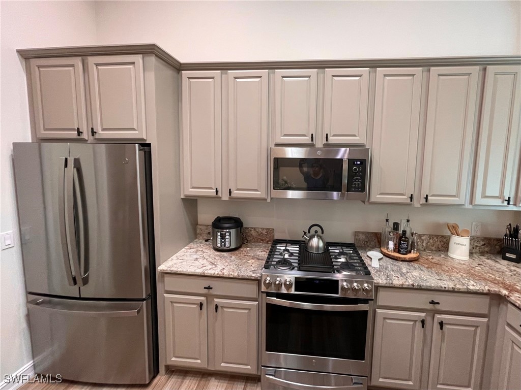 1628 Cayman Court #2 Naples FL 34119 225005166 image31