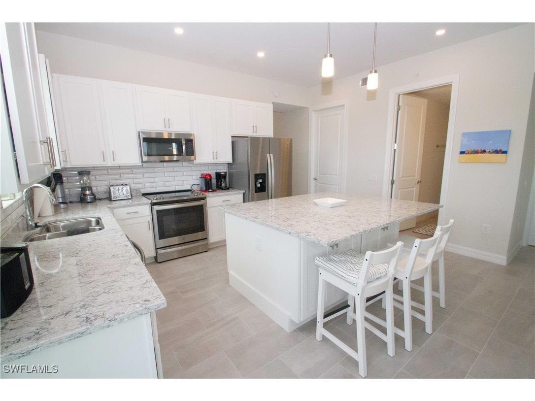 163 Indies Drive E #106 Naples FL 34114 225044789 image13