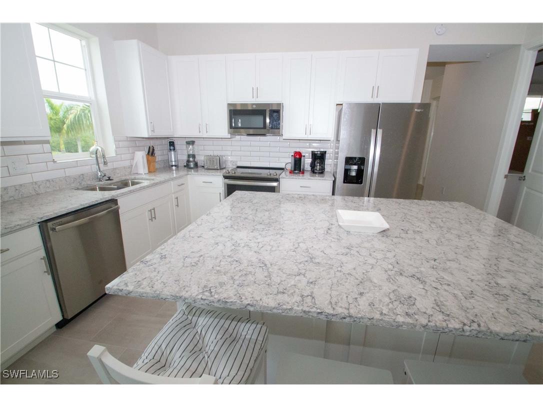 163 Indies Drive E #106 Naples FL 34114 225044789 image8