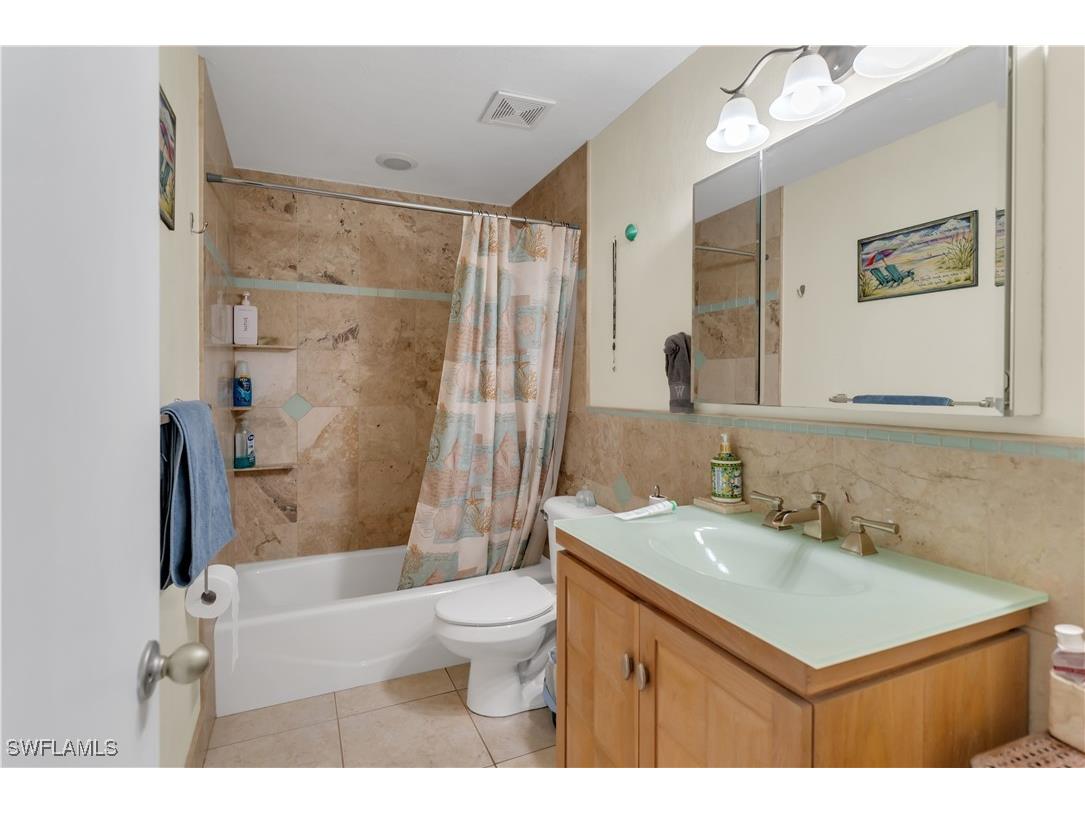 1631 North Drive Fort Myers FL 33907 224098320 image19