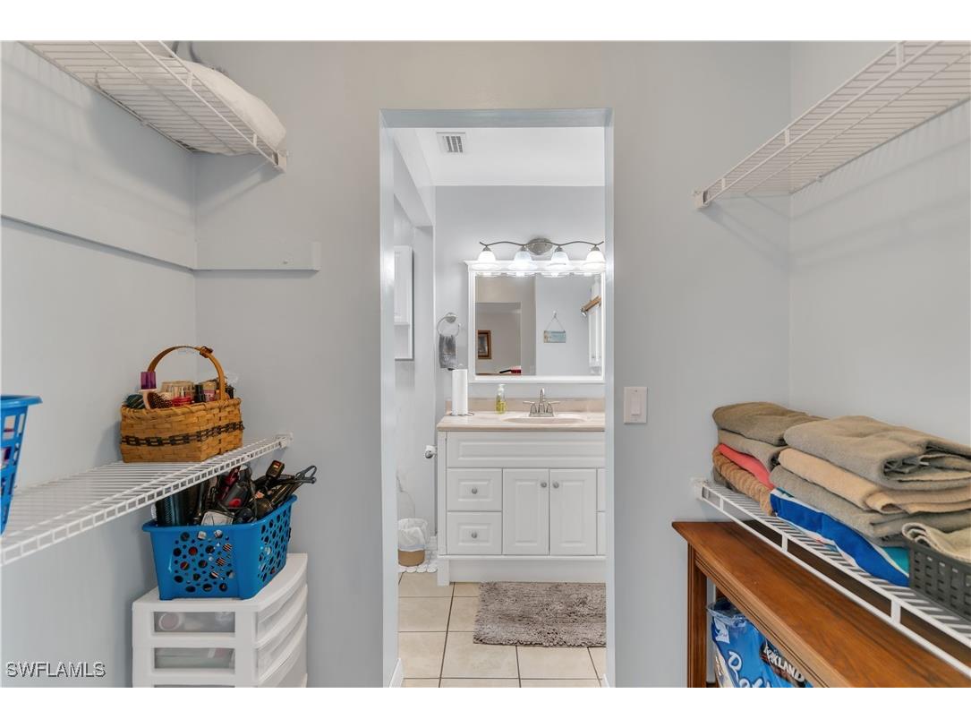 1631 North Drive Fort Myers FL 33907 224098320 image21