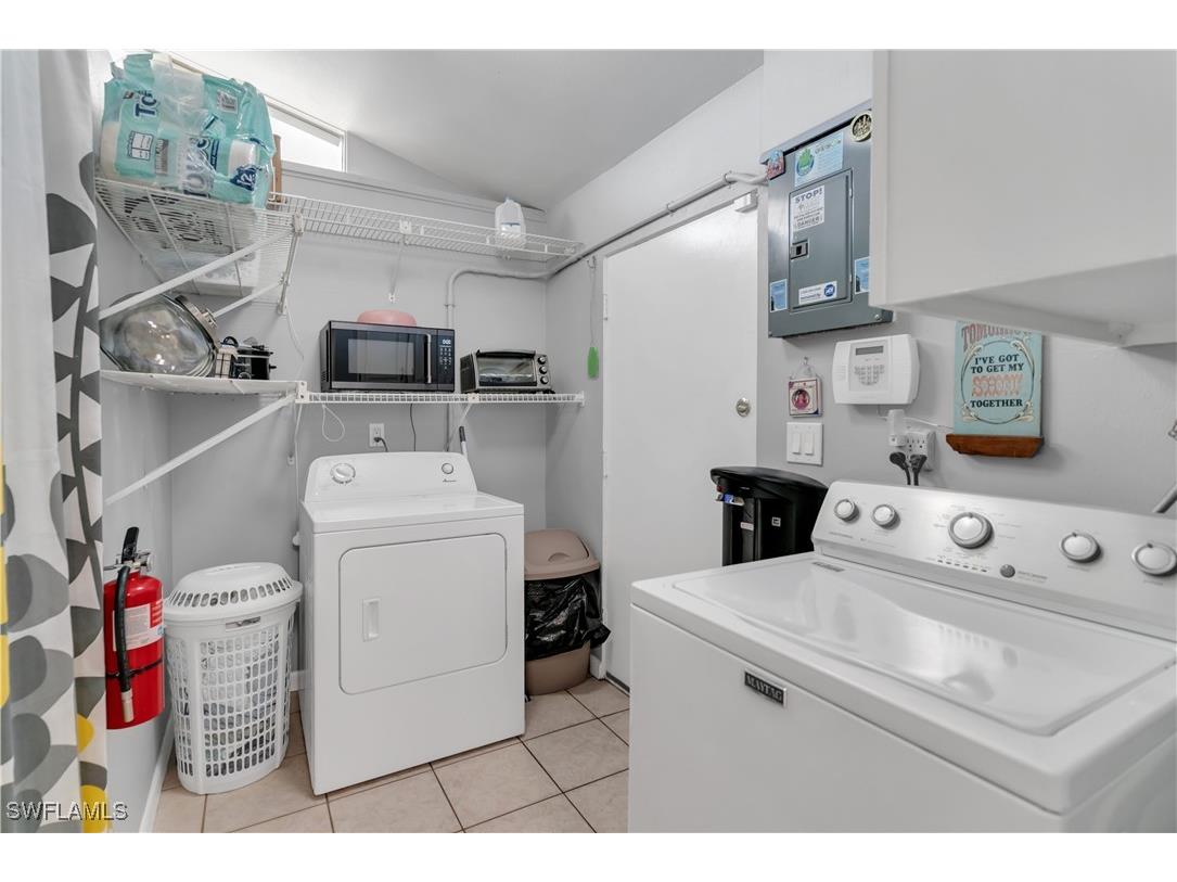 1631 North Drive Fort Myers FL 33907 224098320 image22