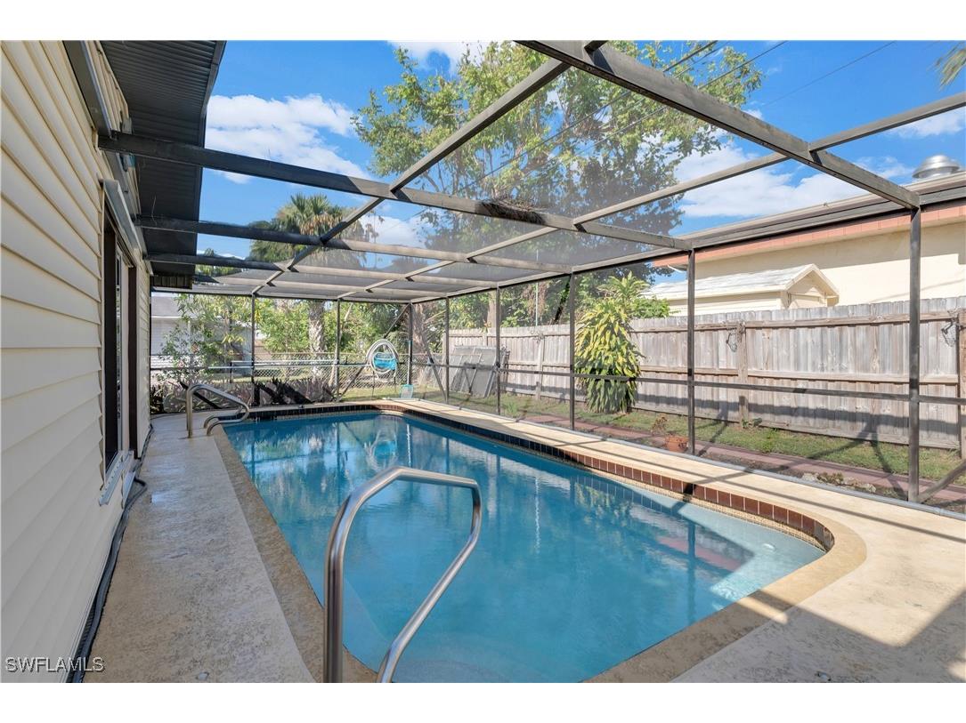 1631 North Drive Fort Myers FL 33907 224098320 image25