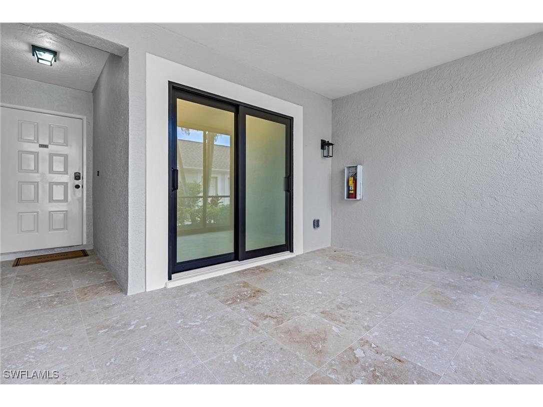 16321 Kelly Woods Drive #179 Fort Myers FL 33908 225034892 image2