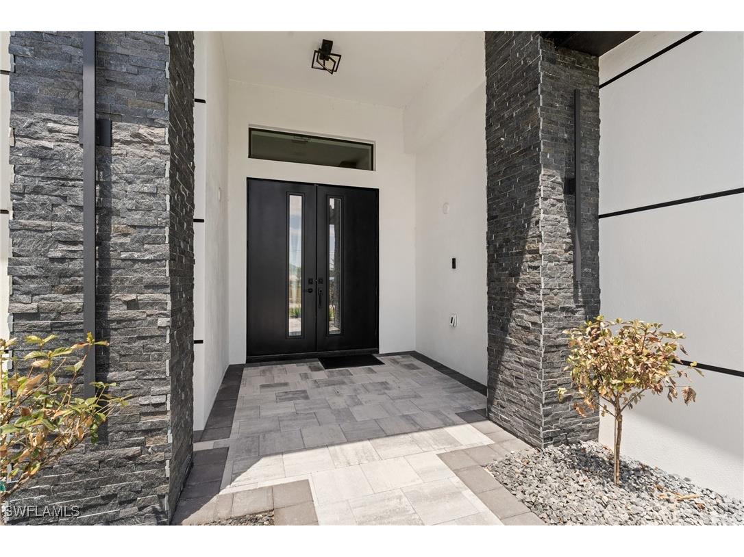 1636 NW 39th Avenue Cape Coral FL 33993 225043880 image5