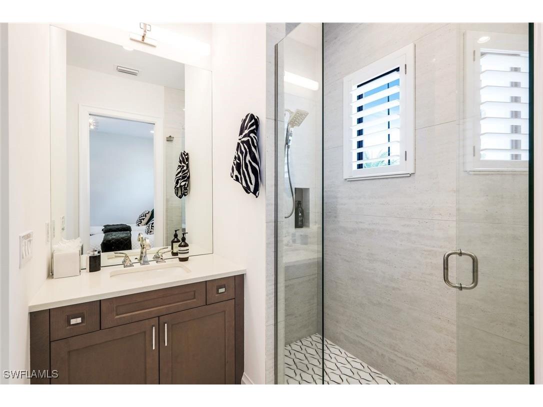 16366 Corsica Way #201 Naples FL 34110 225031585 image22