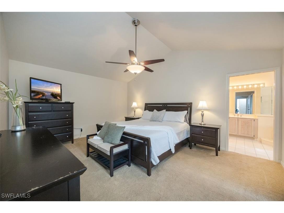 164 Via Perignon #8-4 Naples FL 34119 225043178 image16