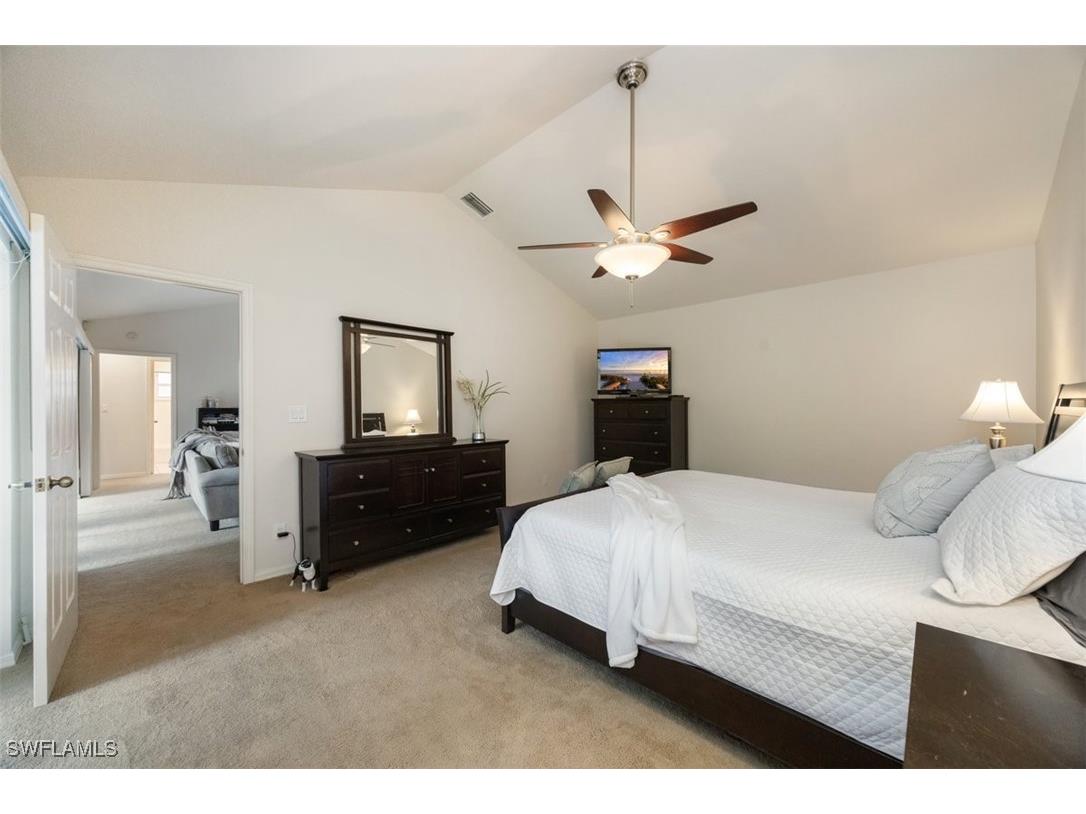 164 Via Perignon #8-4 Naples FL 34119 225043178 image17