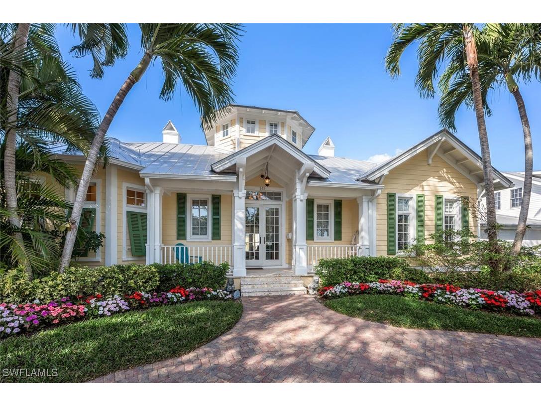 165 Broad Avenue S Naples FL 34102 225014577 image1