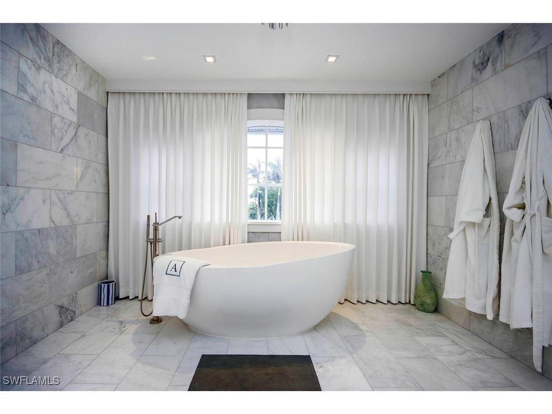 1656 Hibiscus Drive Sanibel FL 33957 225017153 image19