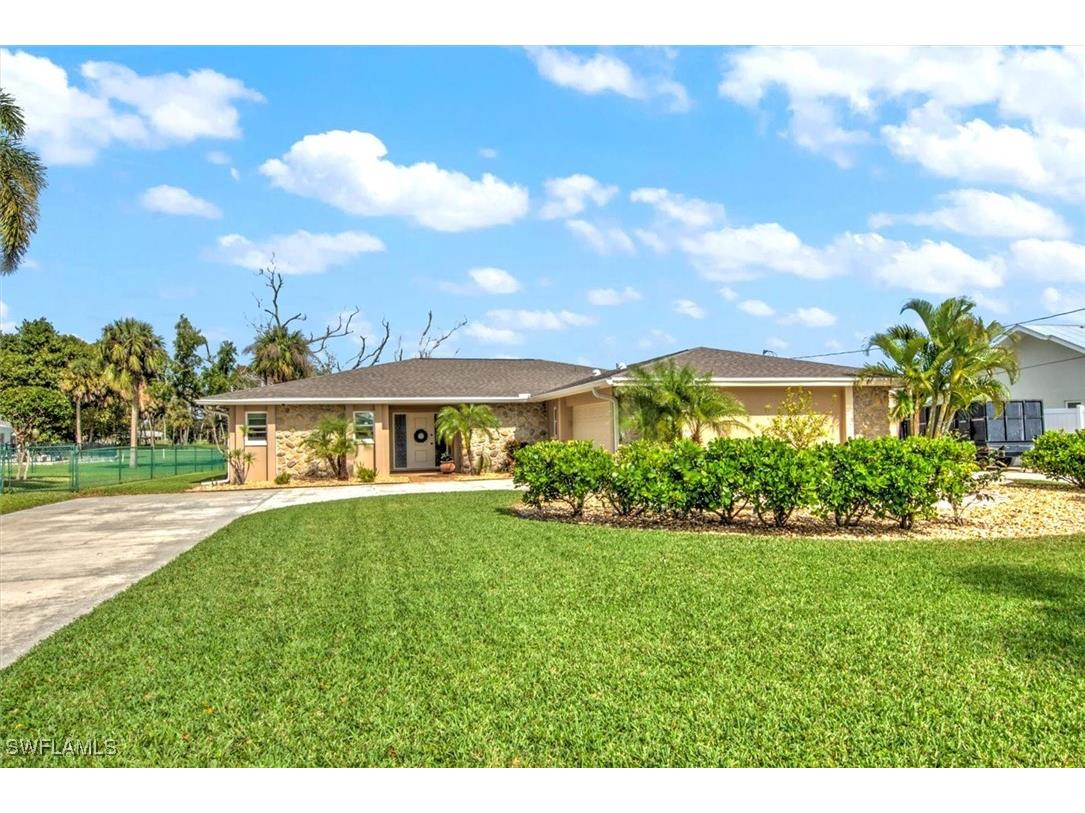 1656 Saint Clair Avenue E North Fort Myers FL 33903 224096499 image1