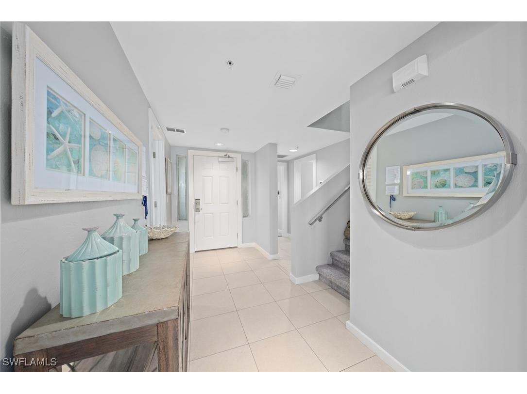 1666 Lands End Village Captiva FL 33924 224103346 image2