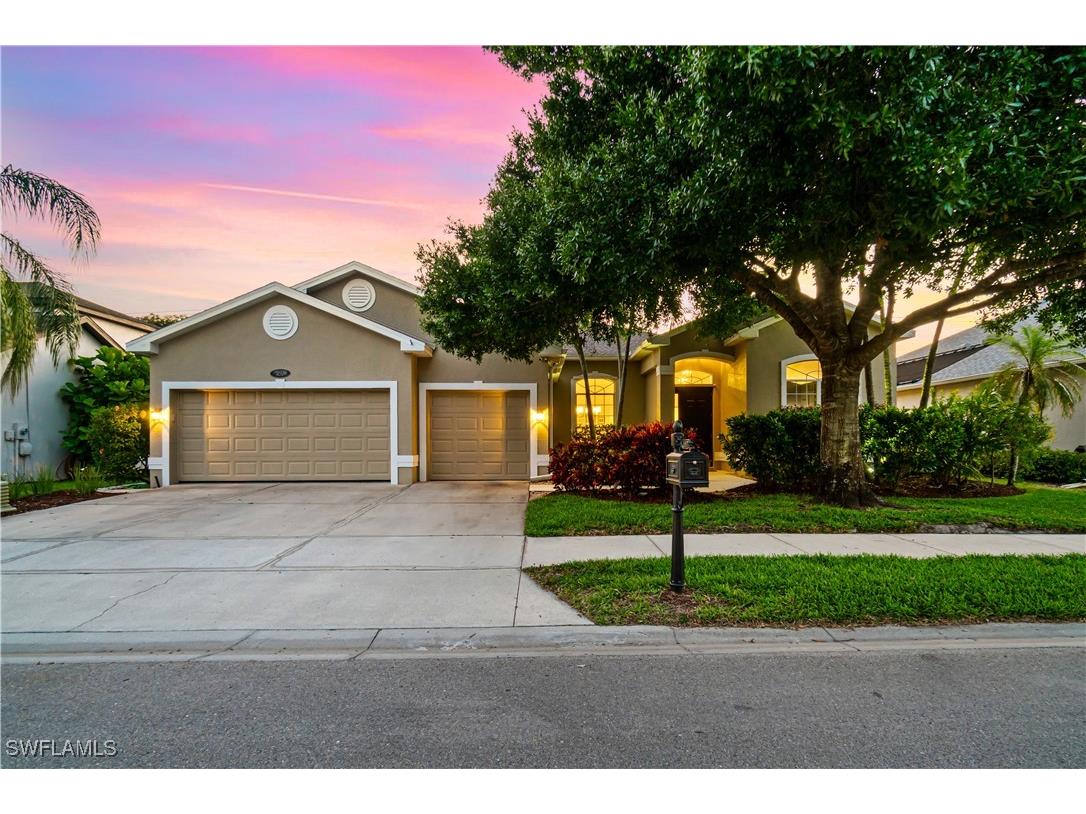 167 Burnt Pine Drive Naples FL 34119 225037096 image1