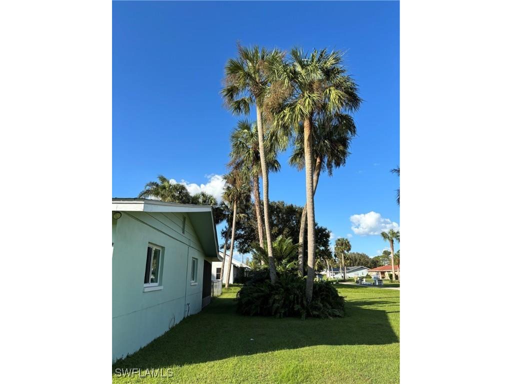 16991 Carolyn Lane North Fort Myers FL 33917 225044517 image5