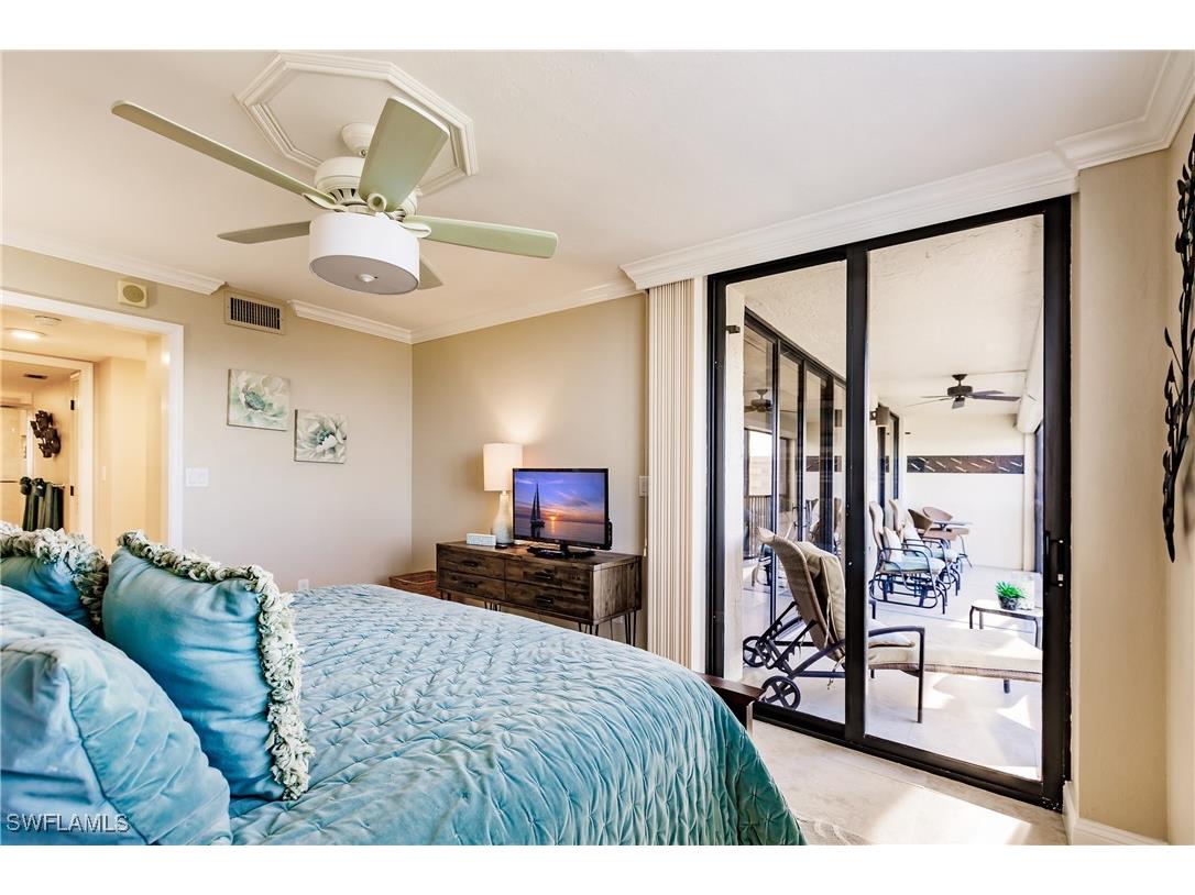 17 Bluebill Avenue #1005R Naples FL 34108 225046497 image10