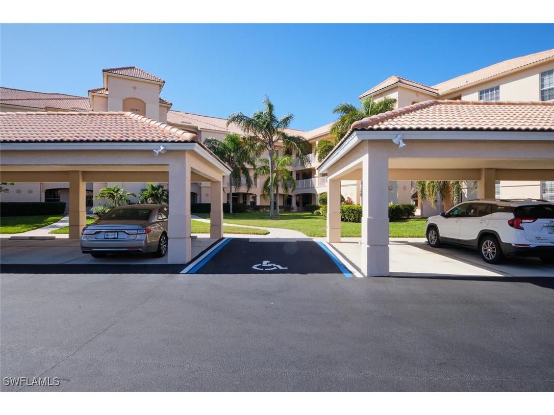 17020 Willowcrest Way #107 Fort Myers FL 33908 224101872 image1