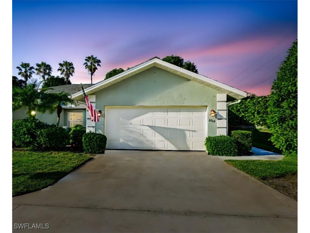 1704 Royal Circle #602 Naples FL 34112 225023494 image1