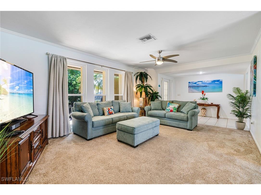 1709 SE 44th Street Cape Coral FL 33904 225037260 image2