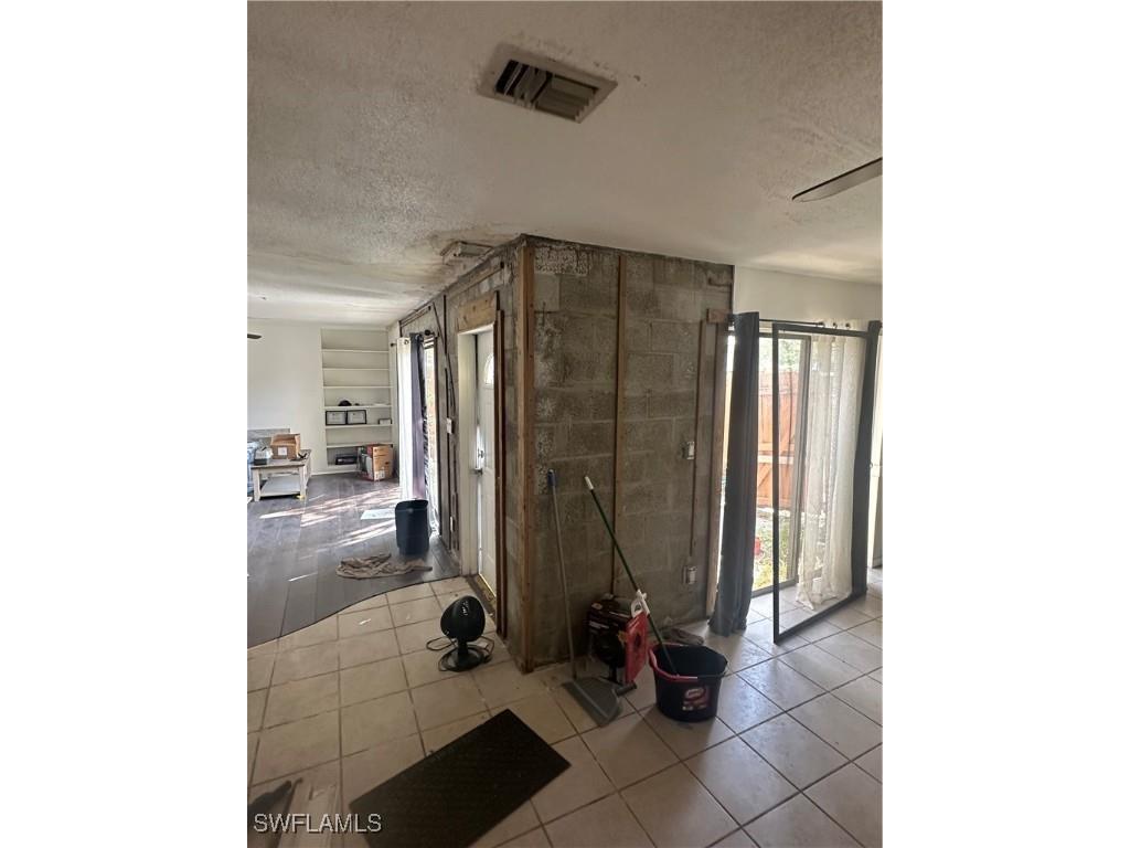 1714 Park Meadows Drive #2 Fort Myers FL 33907 224096955 image5