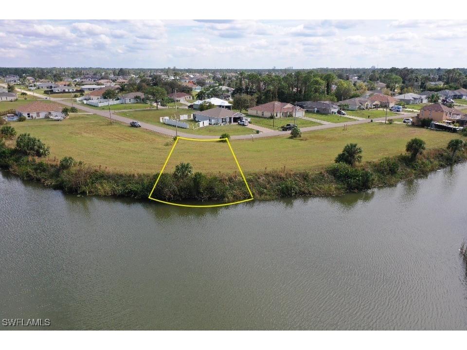 1719 NE 36th Lane Cape Coral FL 33909 224091660 image1