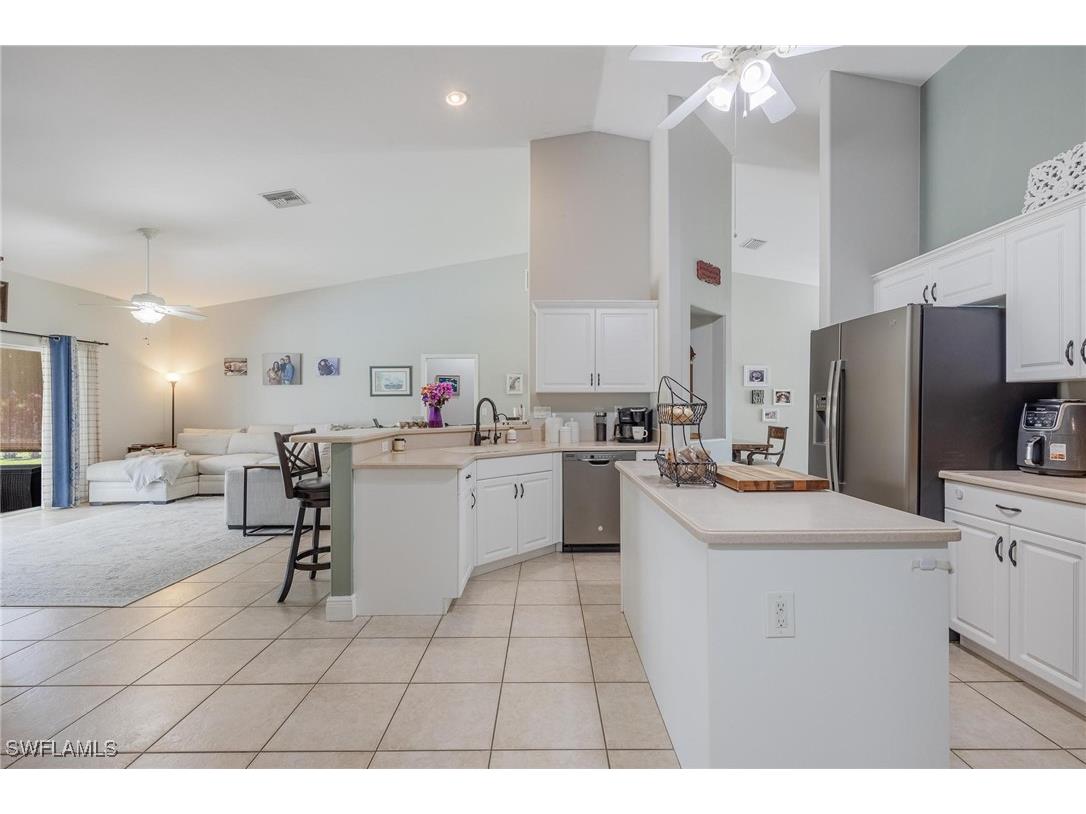 1724 Caloosa Estates Court Labelle FL 33935 225001548 image12