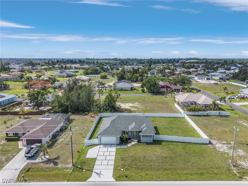 1724 Embers Parkway W Cape Coral FL 33993 225036365 image1